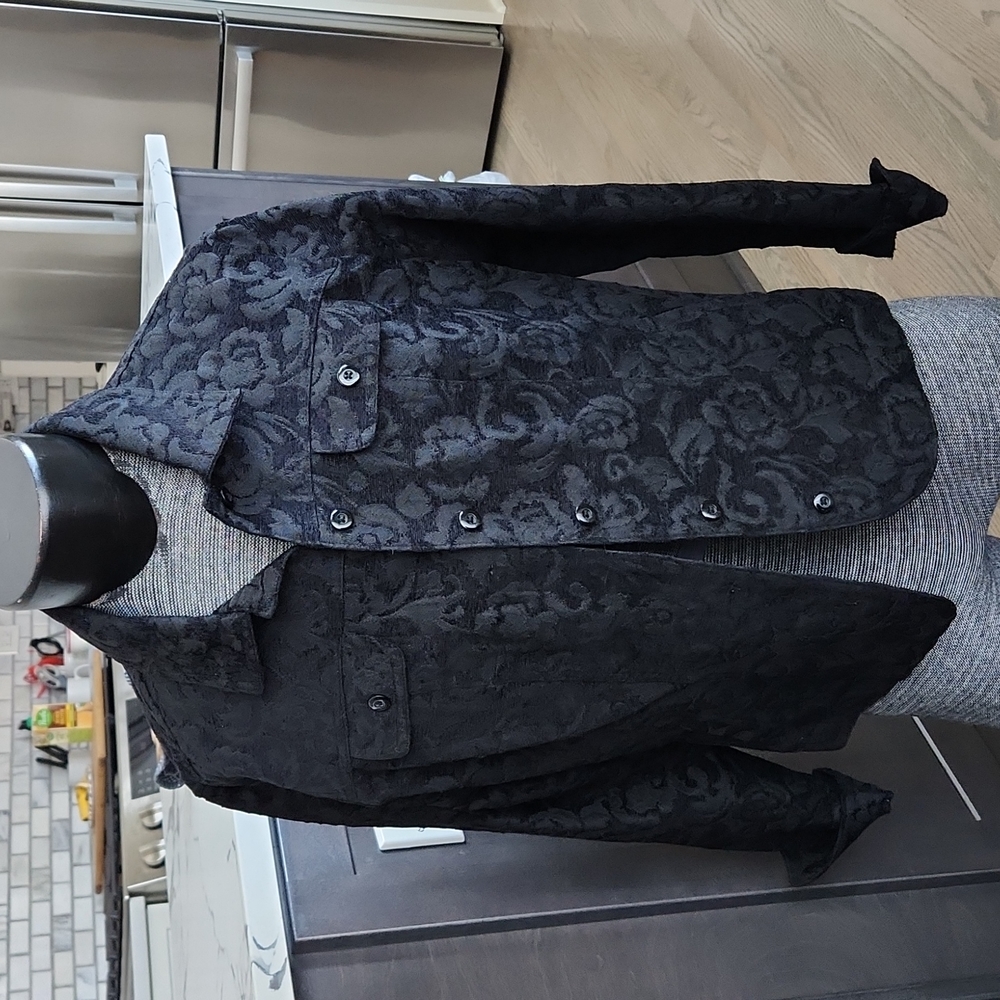 CLOSING UP SHOP!!!!   Luxurious Black Jacquard Jacket/Shirt/Shacket size Large